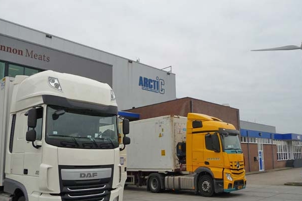 Arctic Koel & Vrieshuis